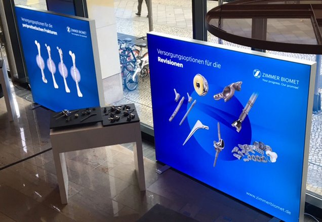 Caja de luz LED como separador de ambientes – Zimmer Biomet Deutschland GmbH Caja de luz LED como separador de ambientes – Zimmer Biomet Deutschland GmbH