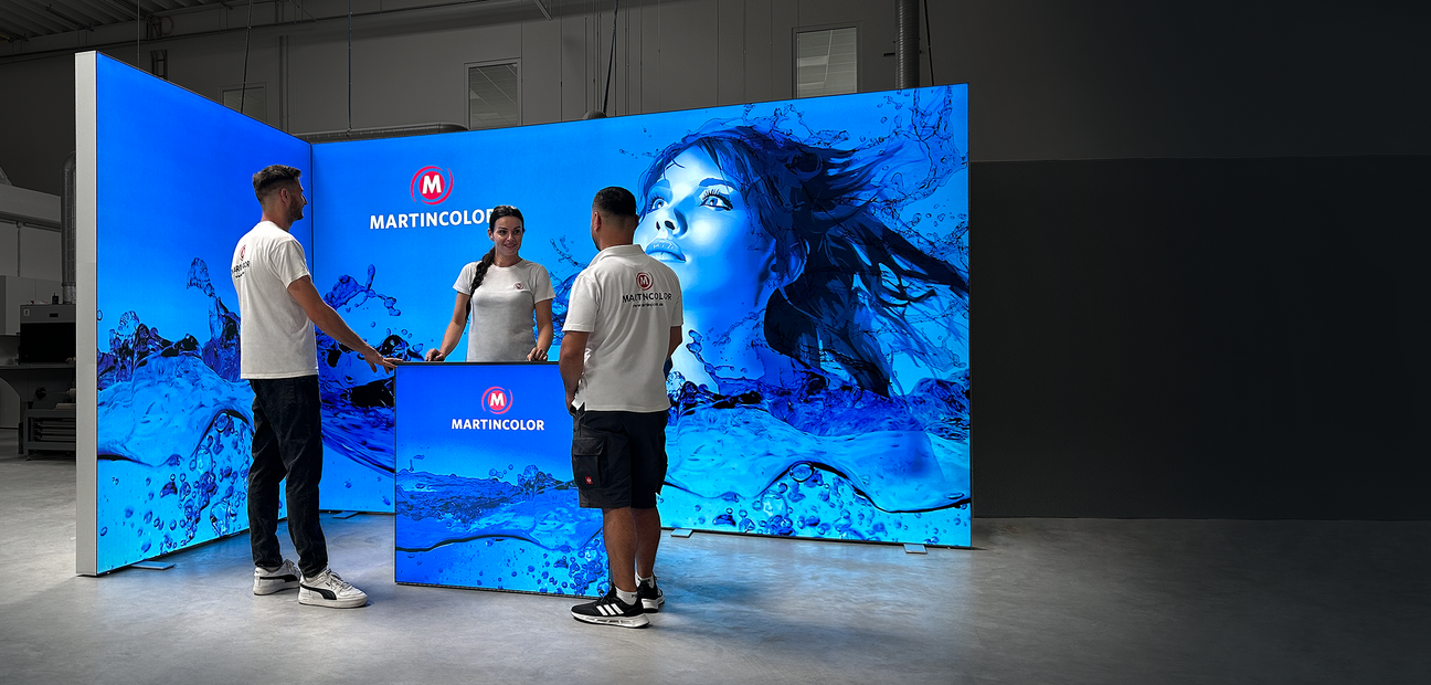 Leuchtkasten als Messewand Leuchtkasten als Messewand